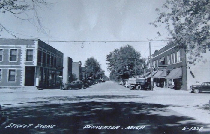 Beaverton - Old Post Card Photo